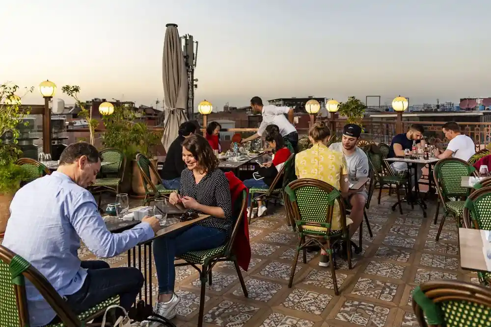 Restaurante familiar en la Medina: 7 puntos prácticos que conviene revisar